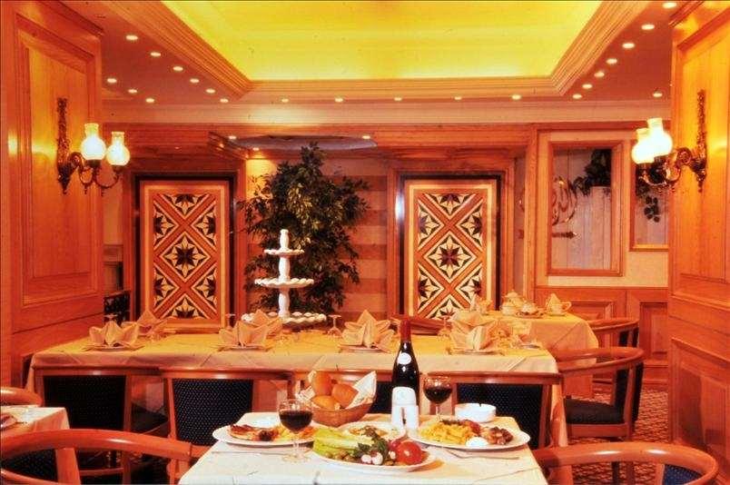 Grand Hotel Beirut Nhà hàng bức ảnh